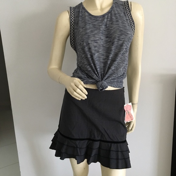 🔴 Speechless gray ruffled mini skirt - Picture 2 of 7